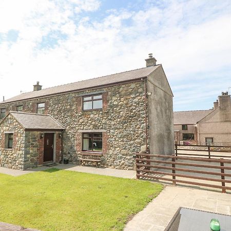 Yr Hen Stabl Villa Caernarfon Buitenkant foto