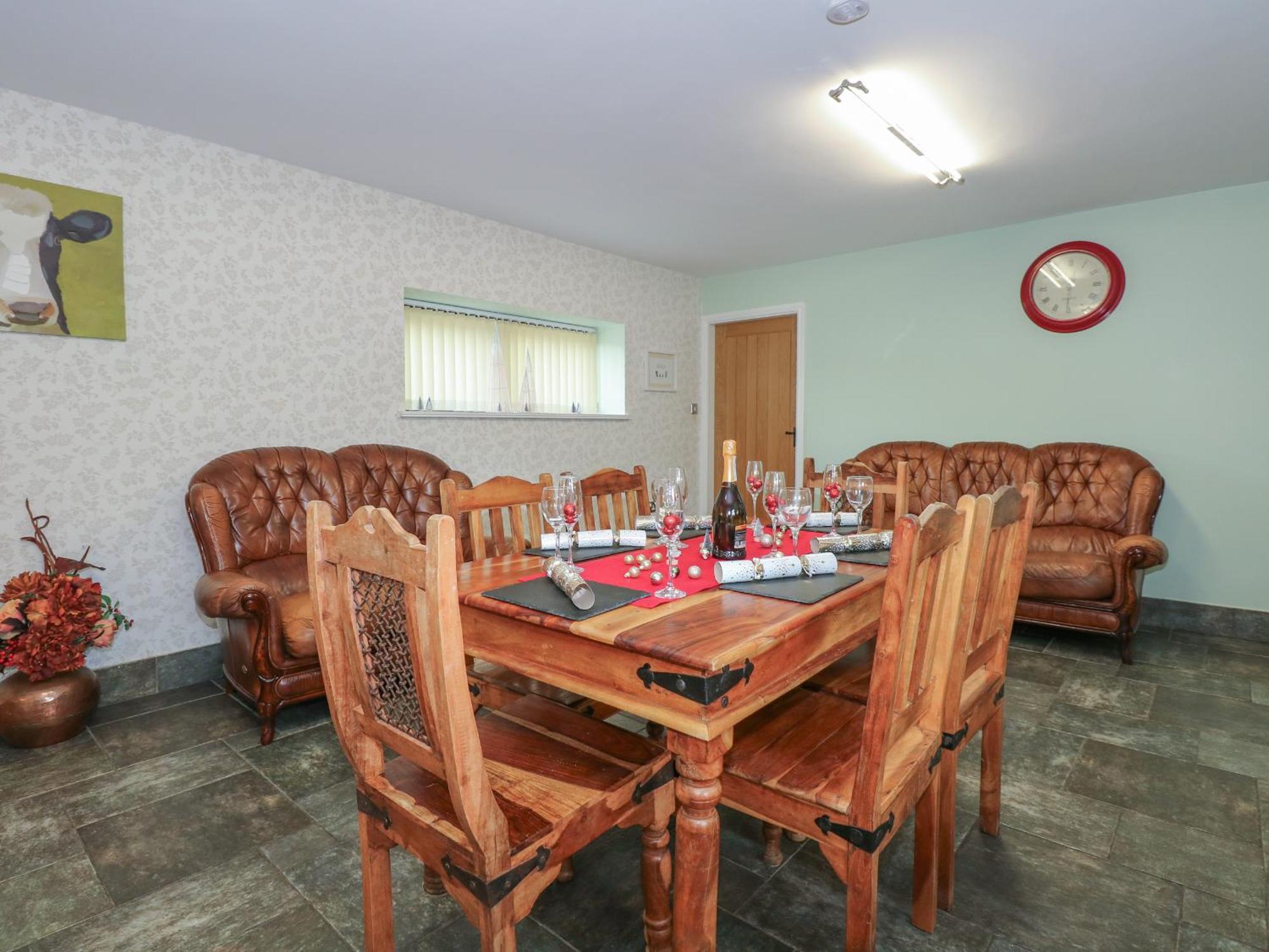 Yr Hen Stabl Villa Caernarfon Buitenkant foto